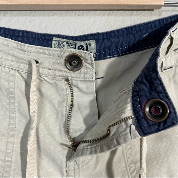 L.E.I. Y2K Vintage Ripstop Shorts with Roll Tabs Light Tan Sz 9 - Picture 5 of 12